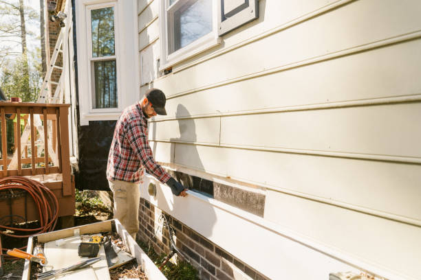 Trusted Storm Damage Siding Repair service in Spencer, IN - Creative Siding